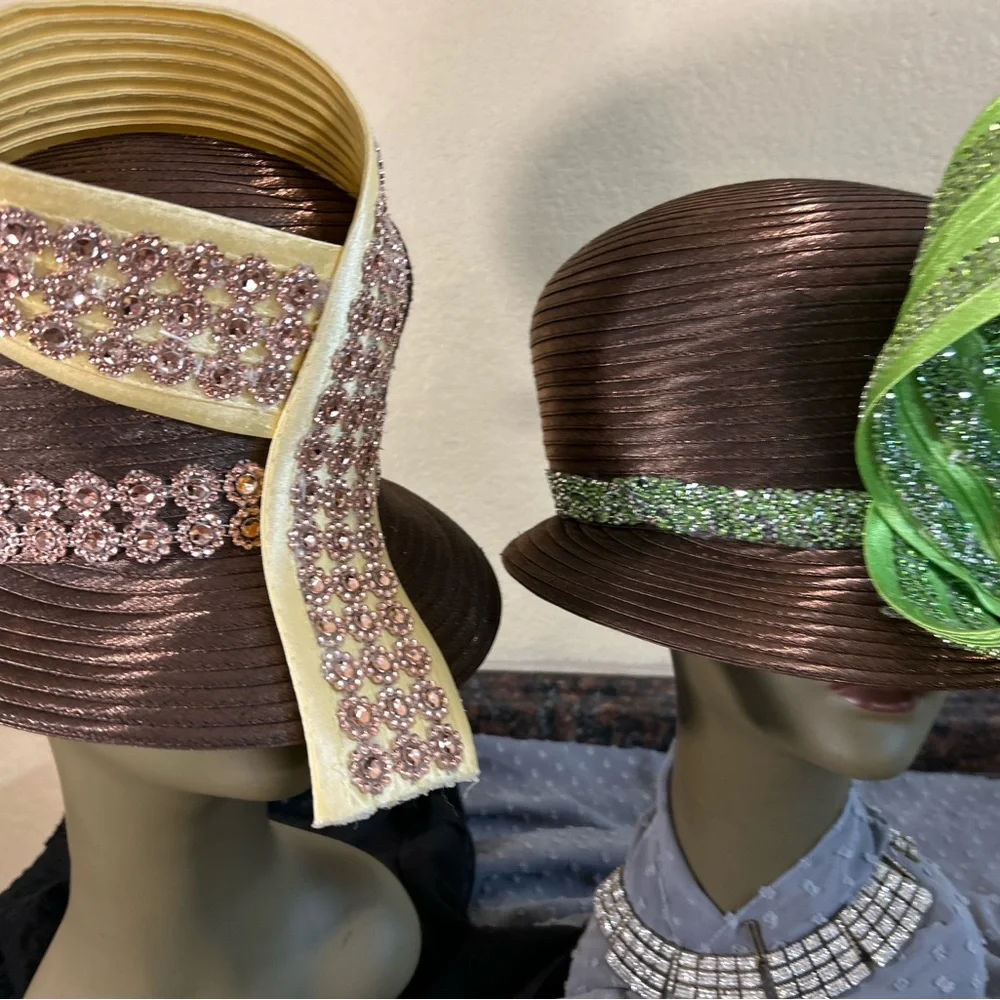 Elegant Black and White Women's Hat - Picture 6 of 12